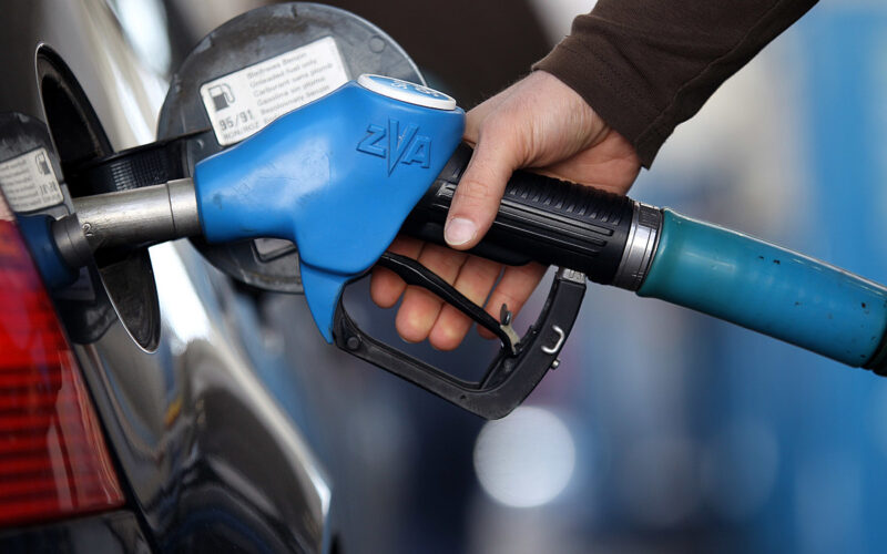 حقيقة إرتفاع اسعار البنزين اليوم الأحد 12 مايو 2024 من عدمها